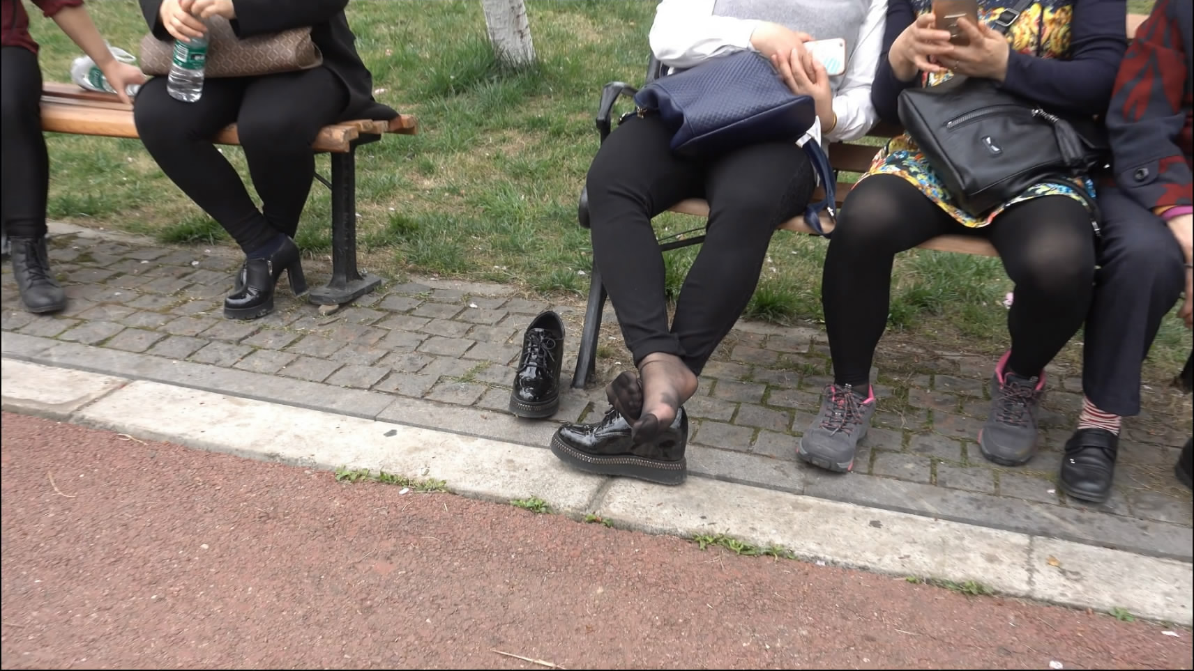 streetsnapnylon[00 01 24][20181205 224414 4]